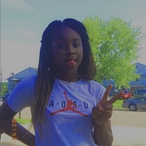 Meet your Posher, Janay